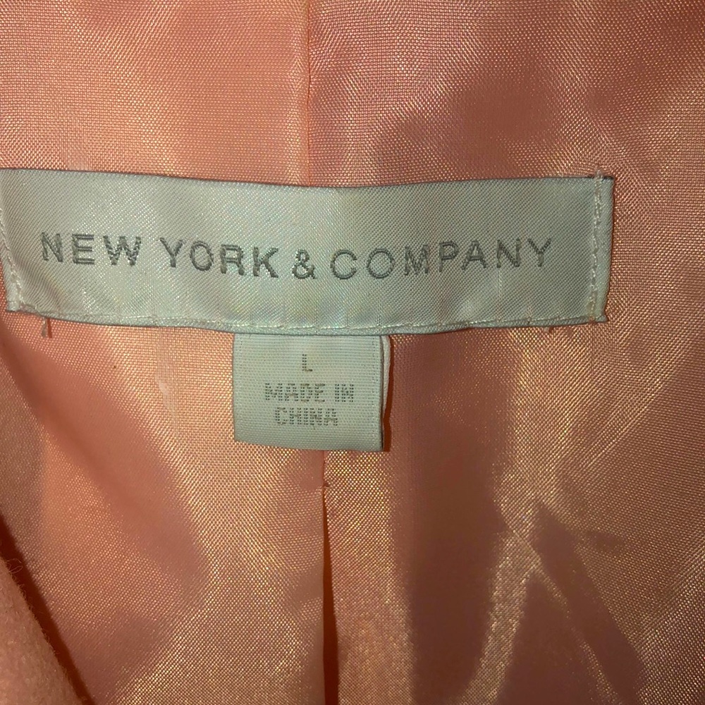 Pink Coat - Picture 3 of 8